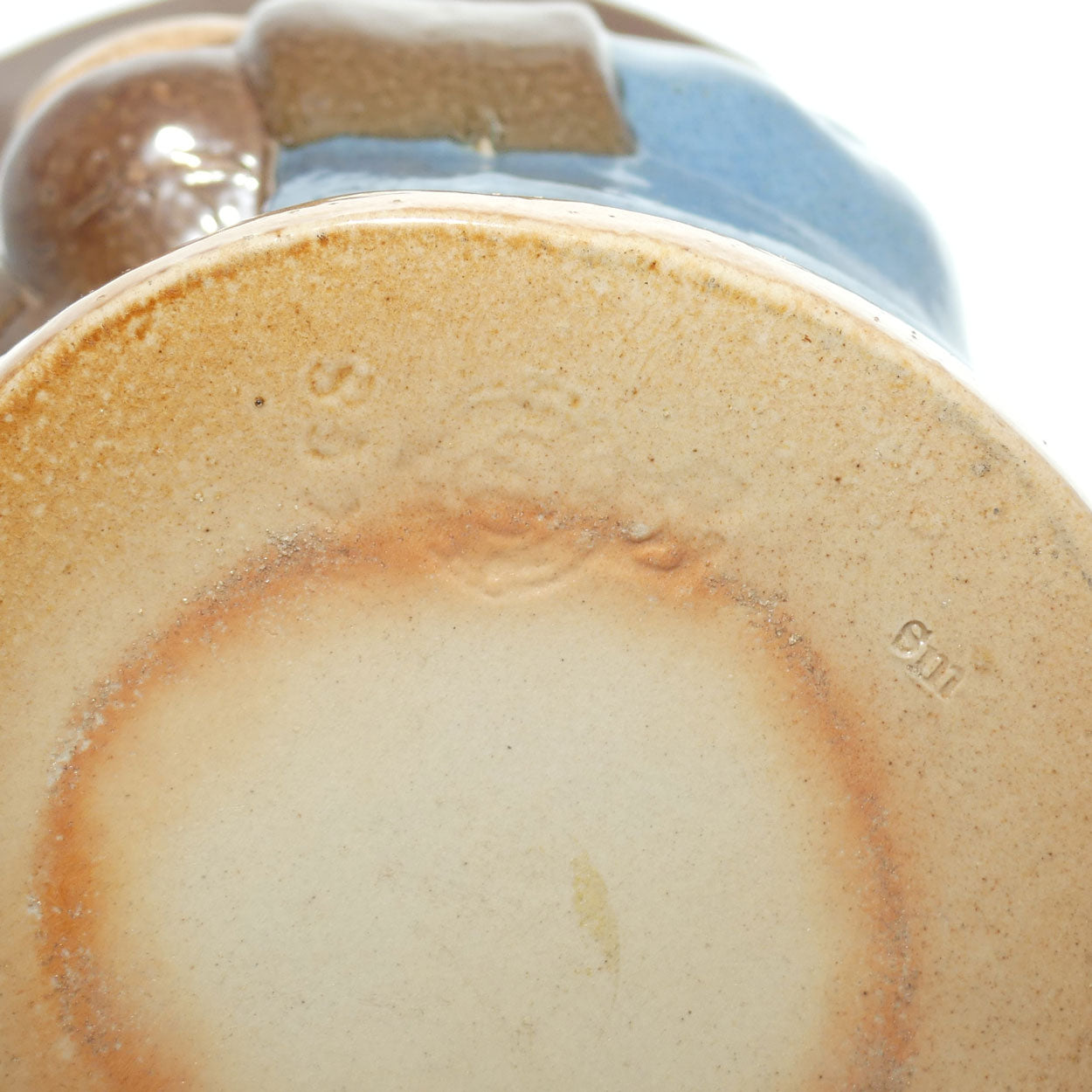 X8572 Royal Doulton Lambeth Harry Simeon The Standing Man Medium toby | Smiling Face, Brown Waistcoat, Blue Jacket