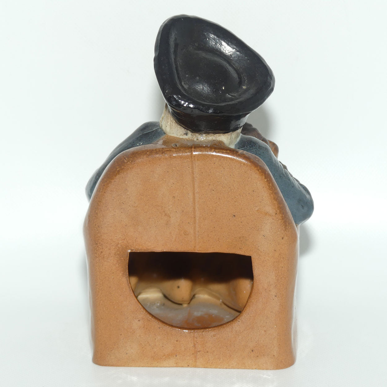 X8587 Royal Doulton Lambeth Harry Simeon Armchair Toby Ashpot