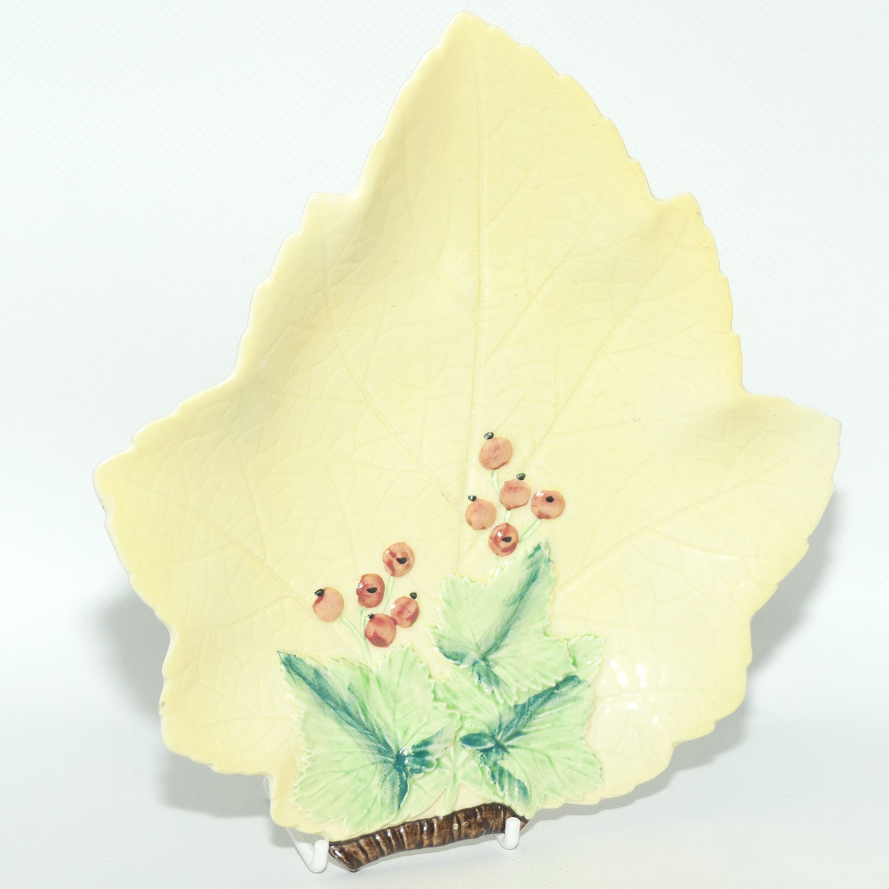 Carlton Ware Red Currants and Leaf large triangle dish