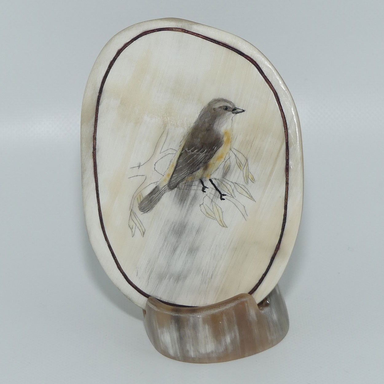 Enamelled Scrimshaw on Horn | Northern Yellow Robin