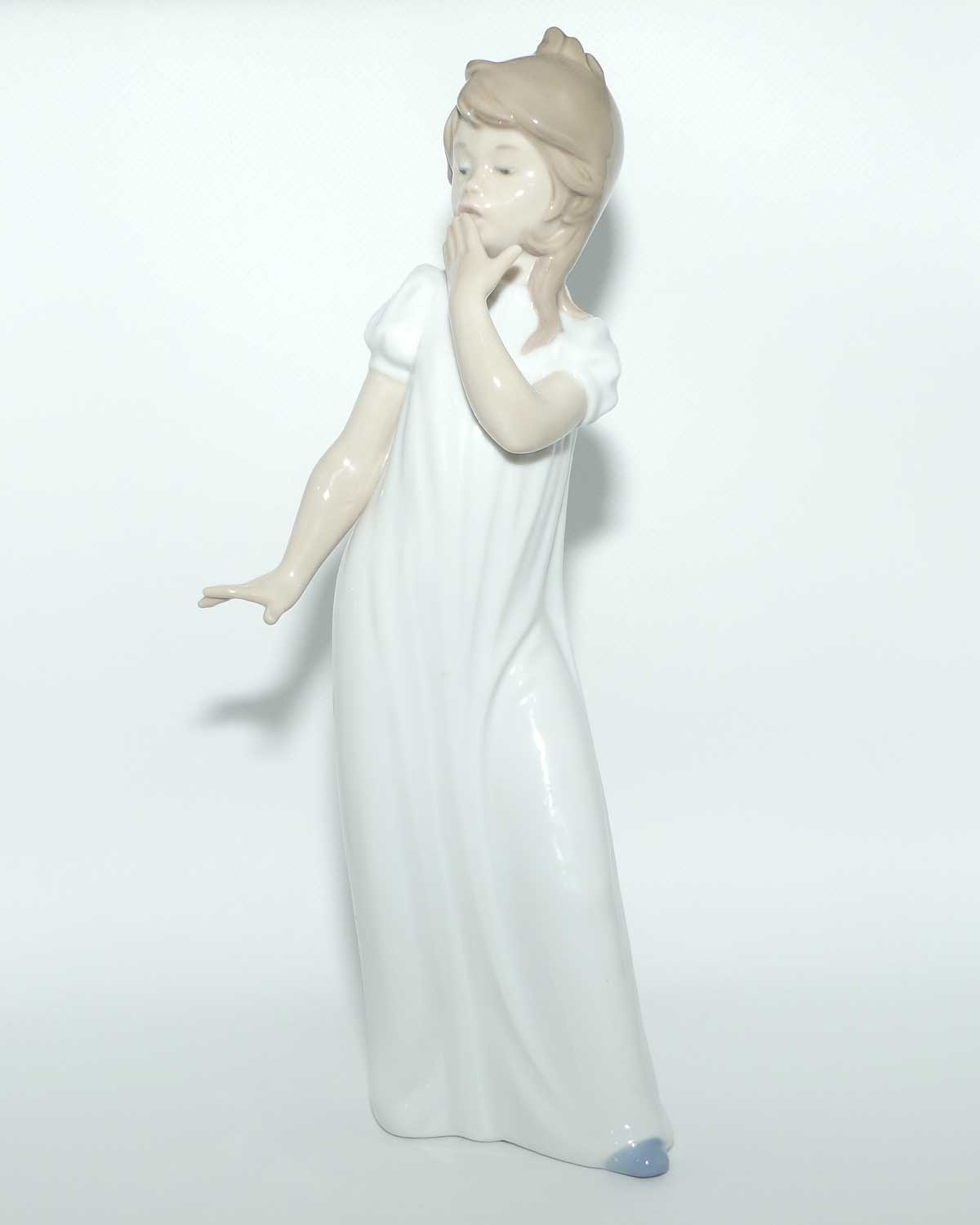 Nao by Lladro figure Young Girl Yawning