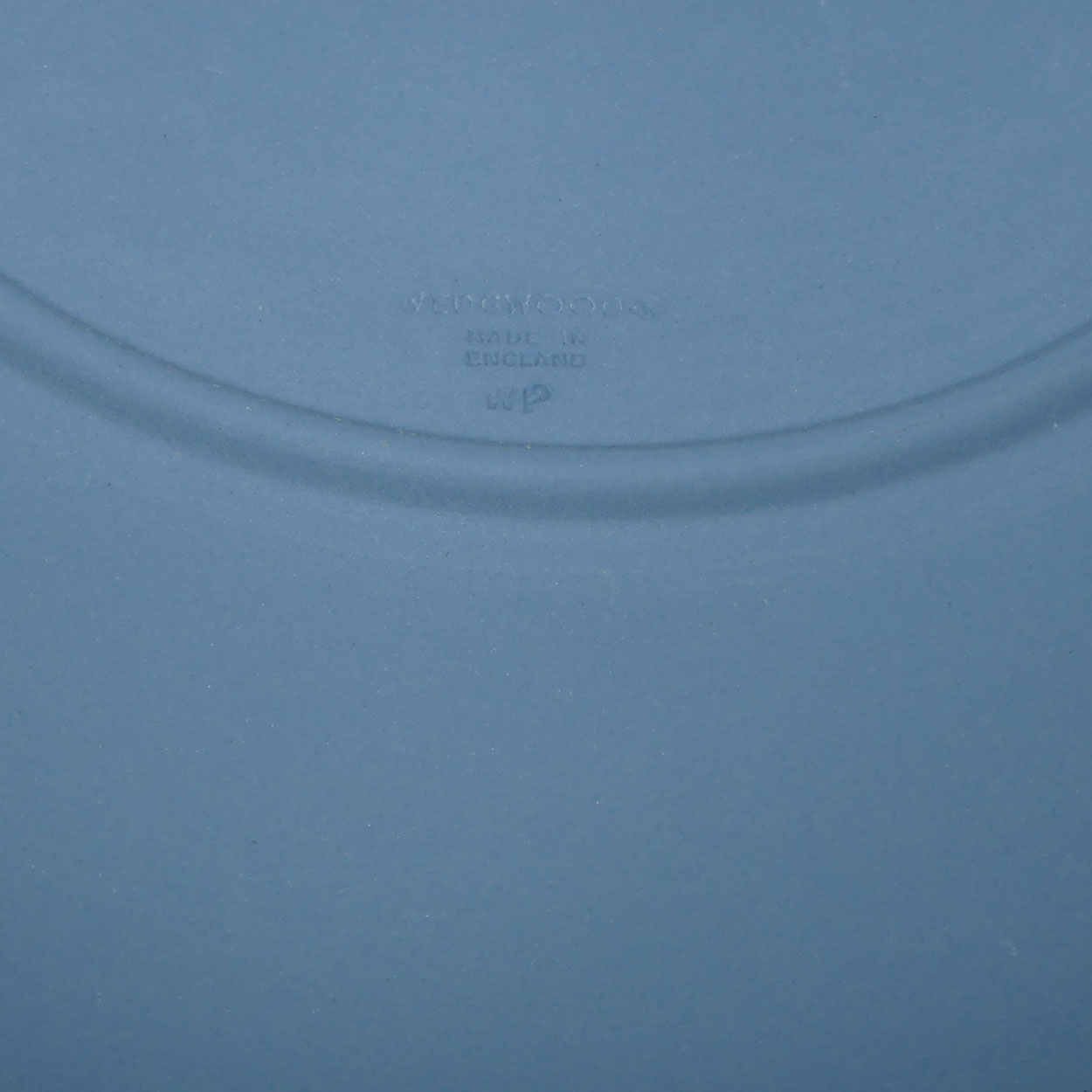 wedgwood-jasper-christmas-plate-1991-merry-christmas