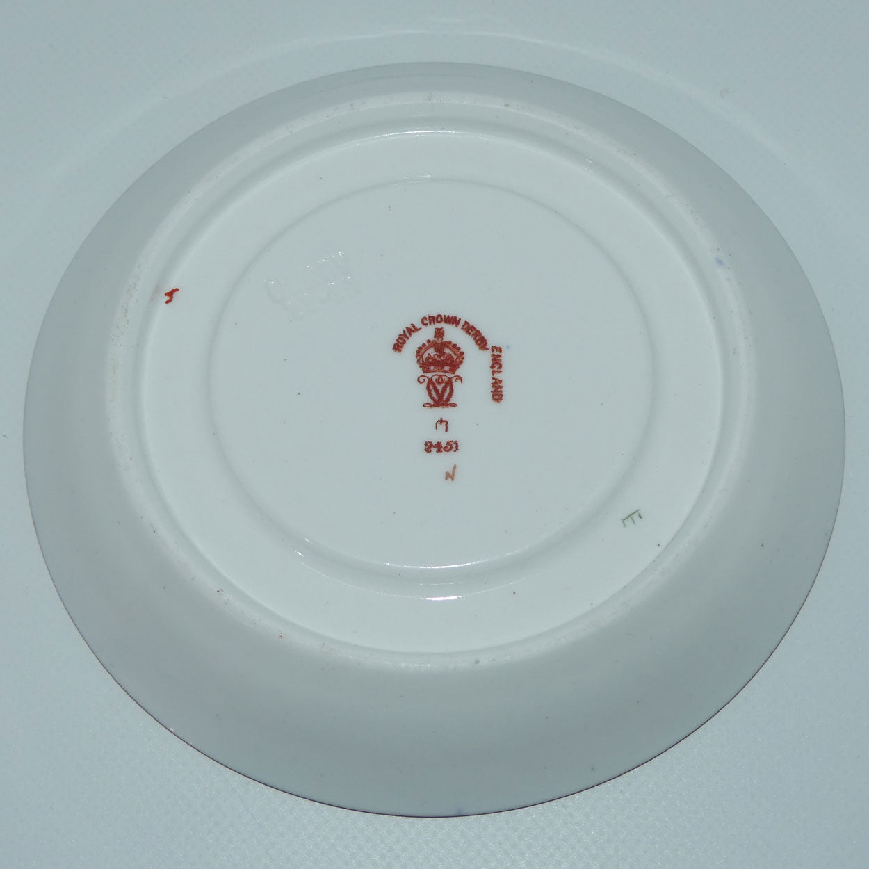 royal-crown-derby-traditional-imari-demi-tasse-coffee-duo-1-c-1913