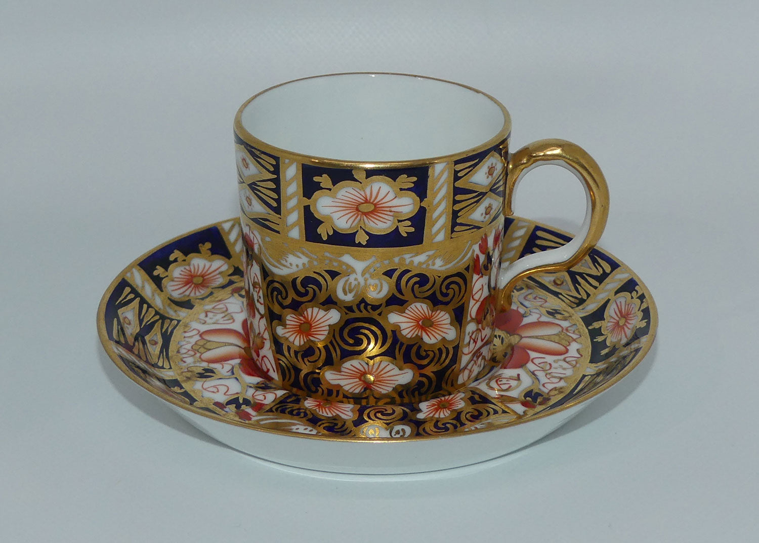 royal-crown-derby-traditional-imari-demi-tasse-coffee-duo-4-c-1913