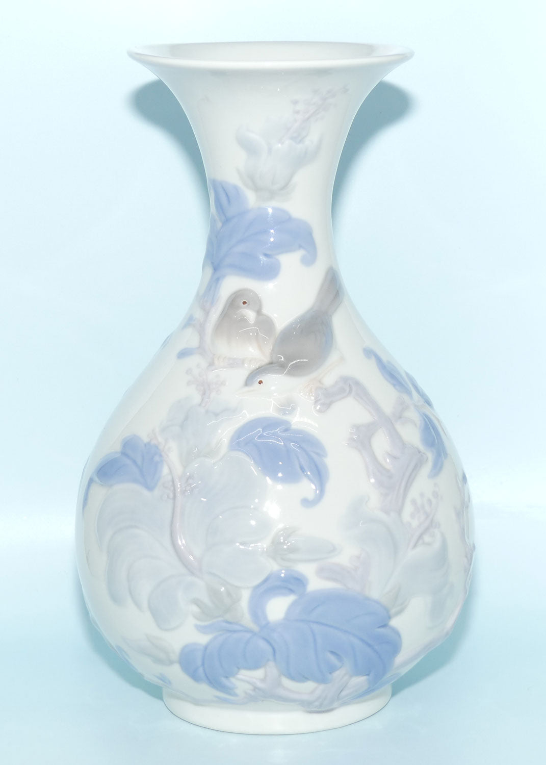 Lladro flower vase with Sparrows | Lladro #01004691.3