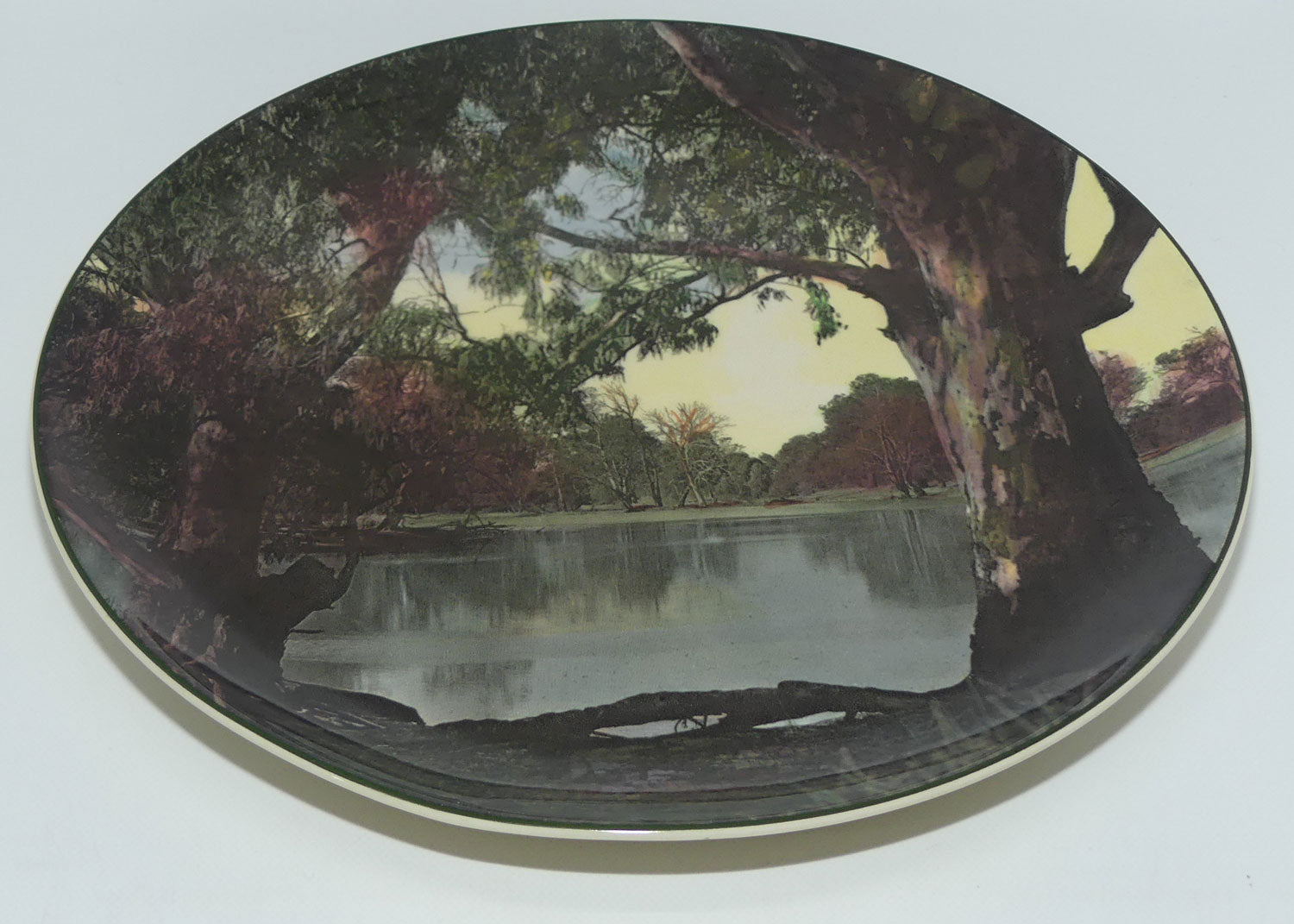 Royal Doulton Australian Views plate #6 | Murray River Gums D6425