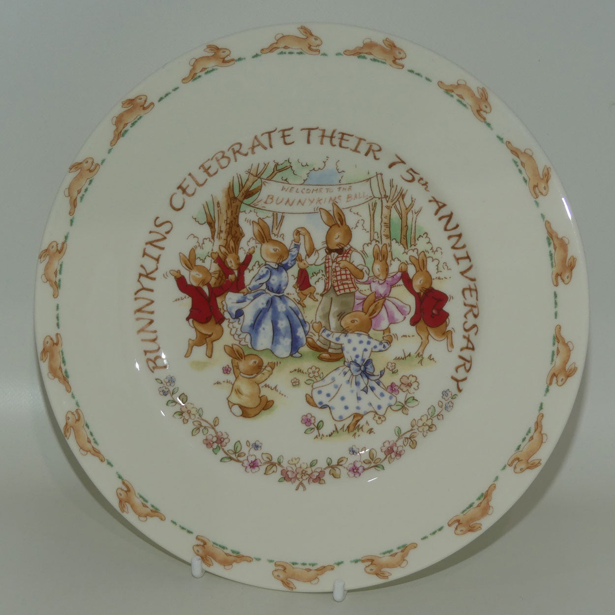 royal-doulton-bunnykins-75th-anniversary-plate-boxed