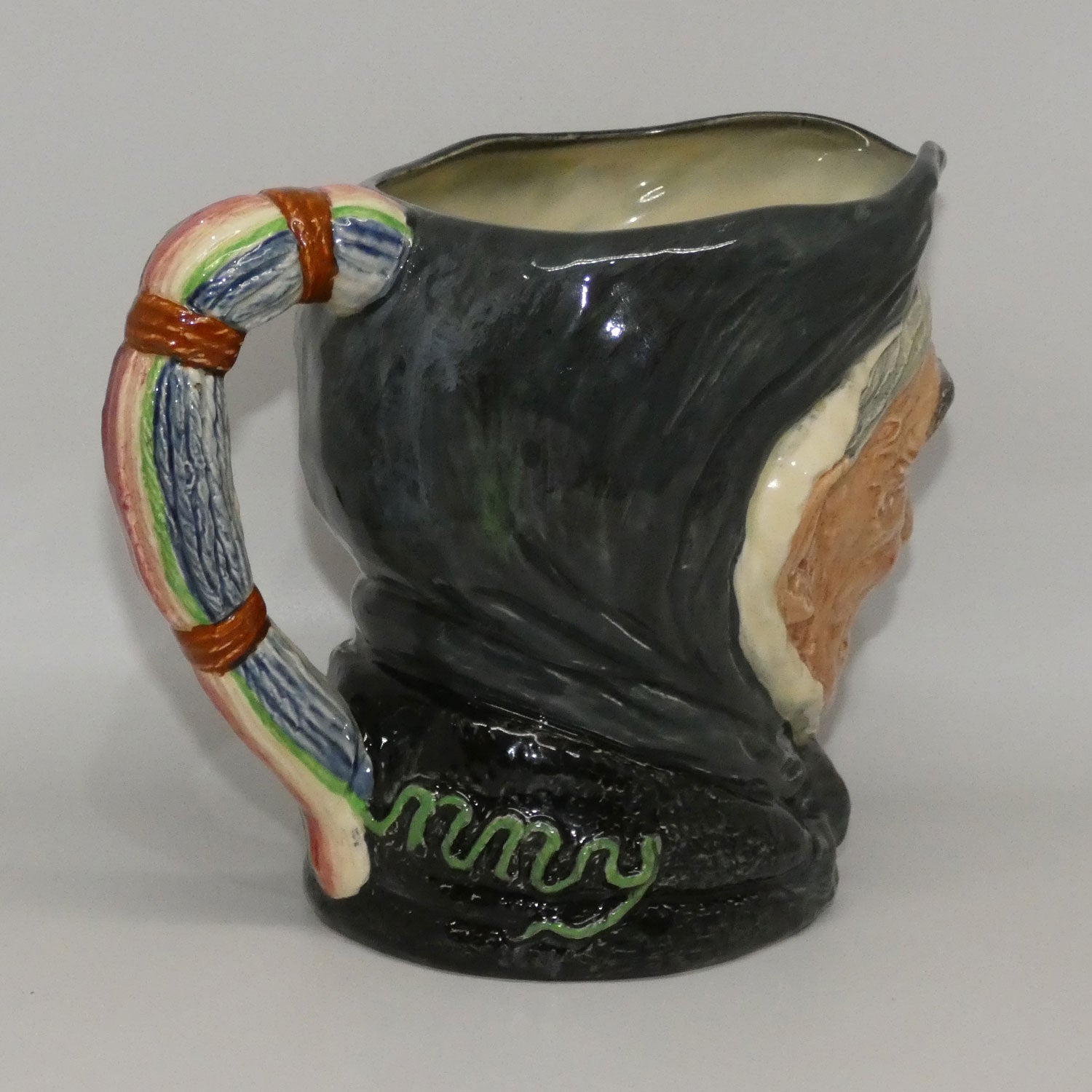 d5521-royal-doulton-character-jug-toothless-granny