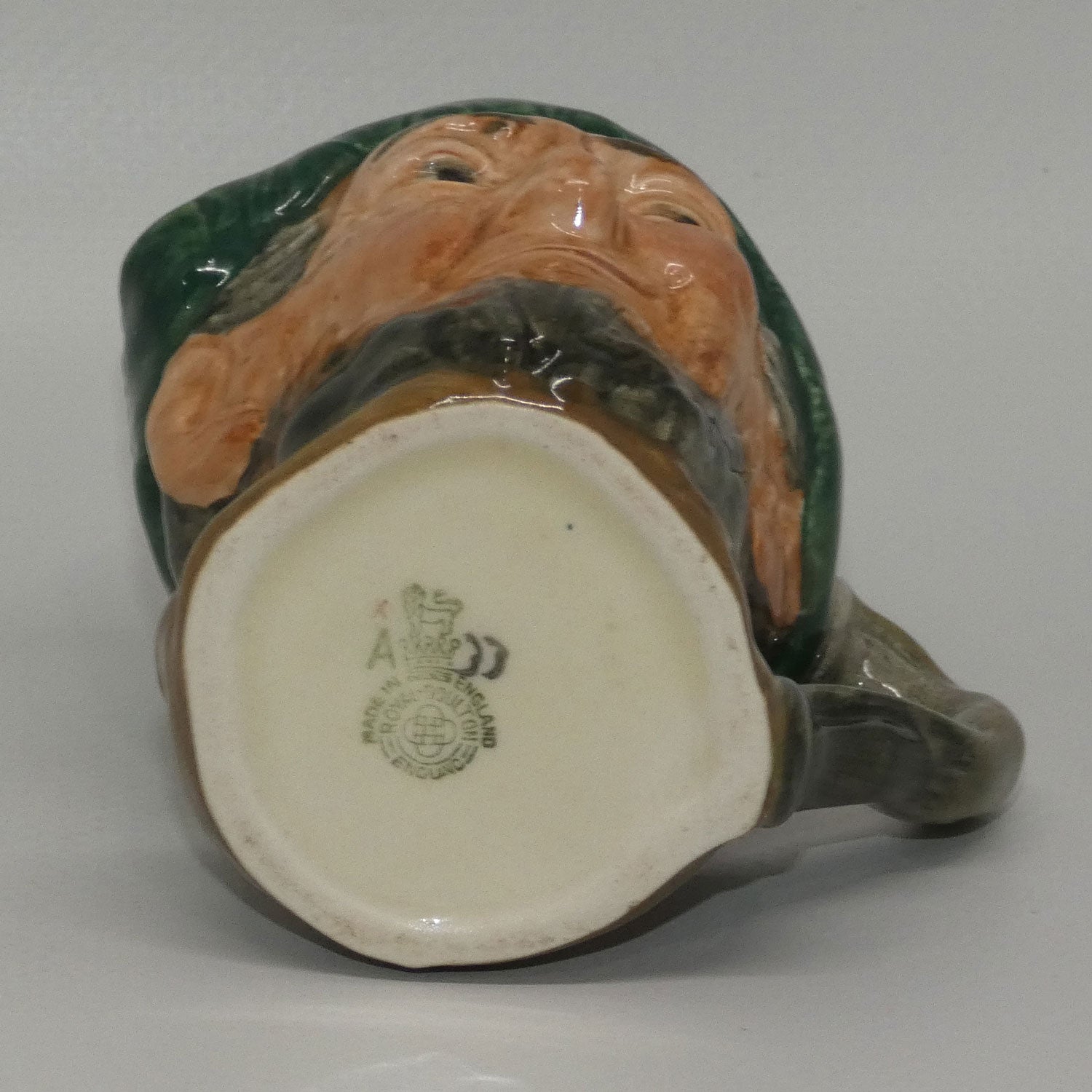 d5824-royal-doulton-character-jug-auld-mac