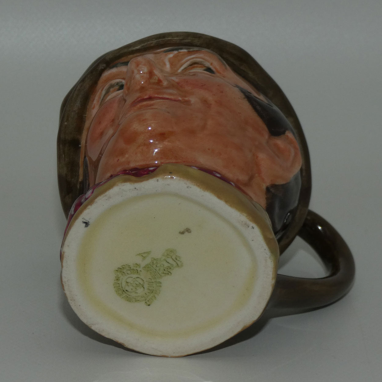 d5841-royal-doulton-small-character-jug-sam-weller