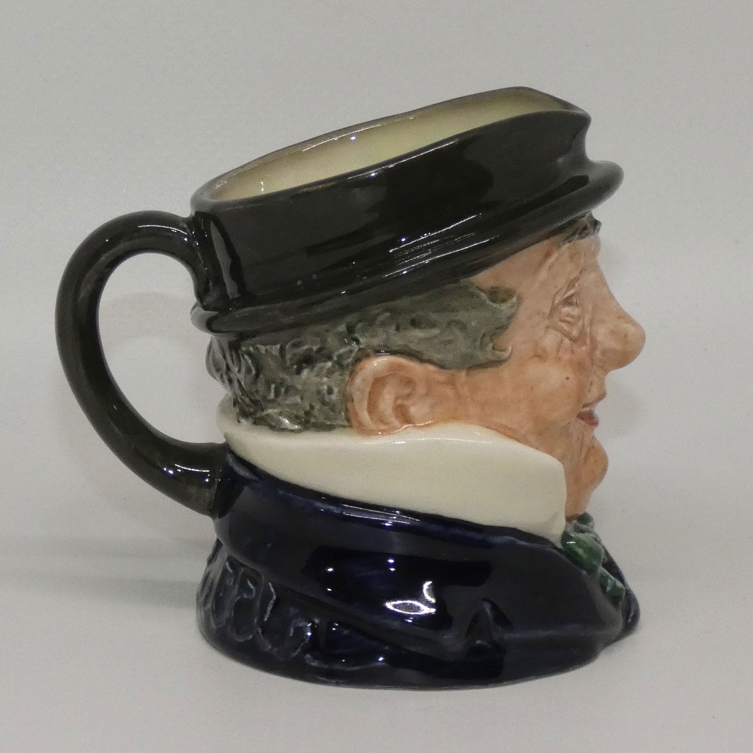 d5842-royal-doulton-character-jug-capn-cuttle