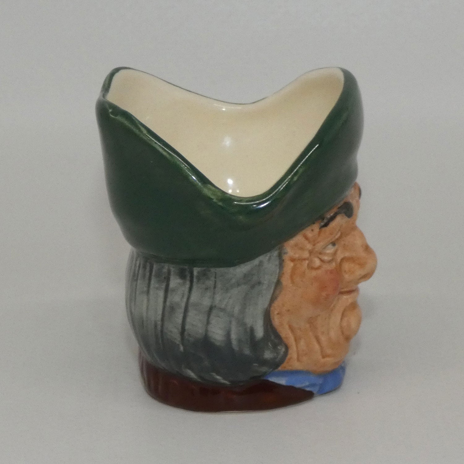 d6043-royal-doulton-character-jug-toby-philpots