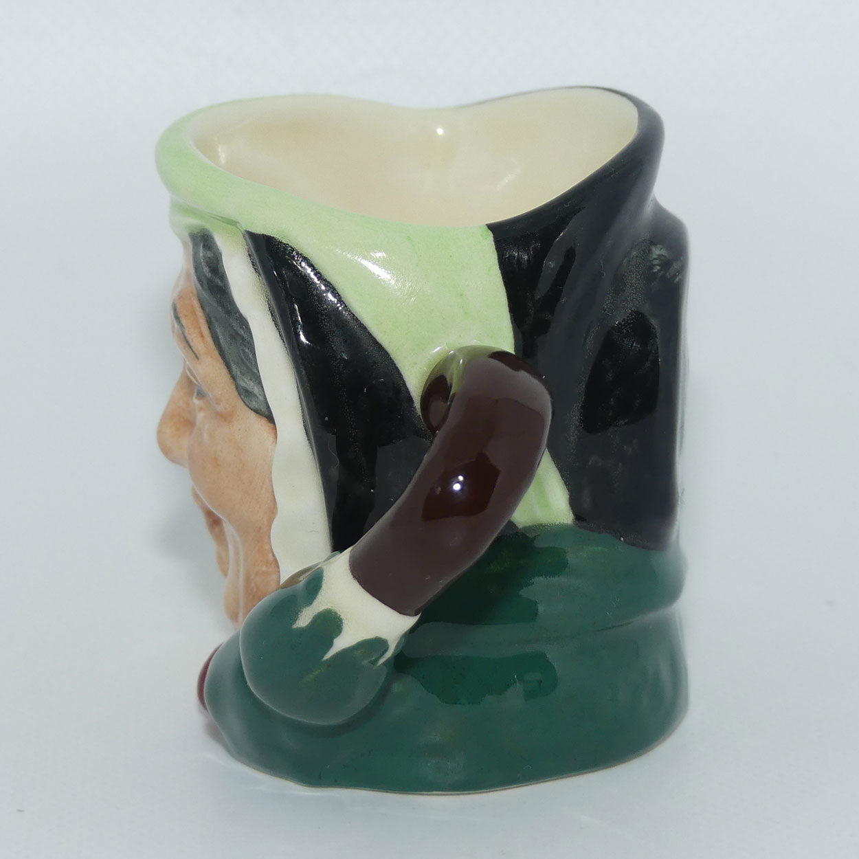 D6045 Royal Doulton miniature character jug Sairey Gamp