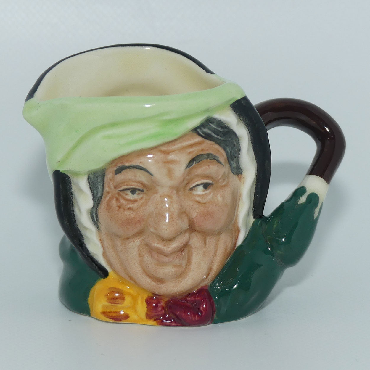 D6045 Royal Doulton miniature character jug Sairey Gamp