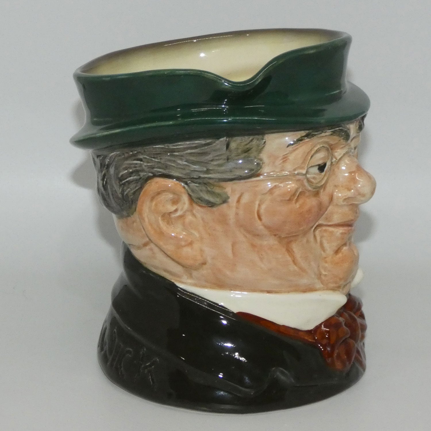d6060-royal-doulton-large-character-jug-mr-pickwick