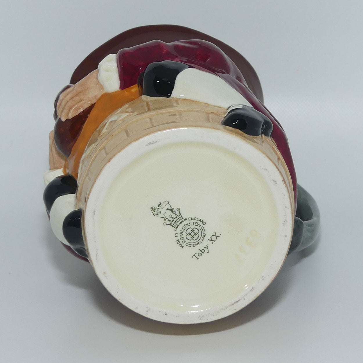 D6088 Royal Doulton toby Toby XX | Man on the Barrel | Double XX |