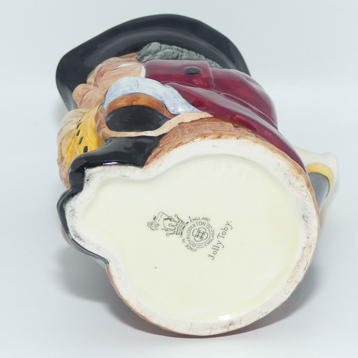 D6109 Royal Doulton Jolly Toby | Blue Grey Breeches | Colourway 2