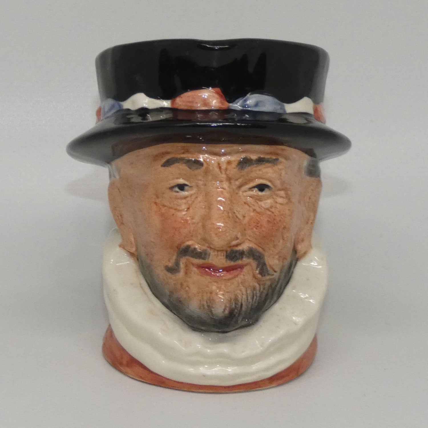 d6233-royal-doulton-character-jug-beefeater-er-handle