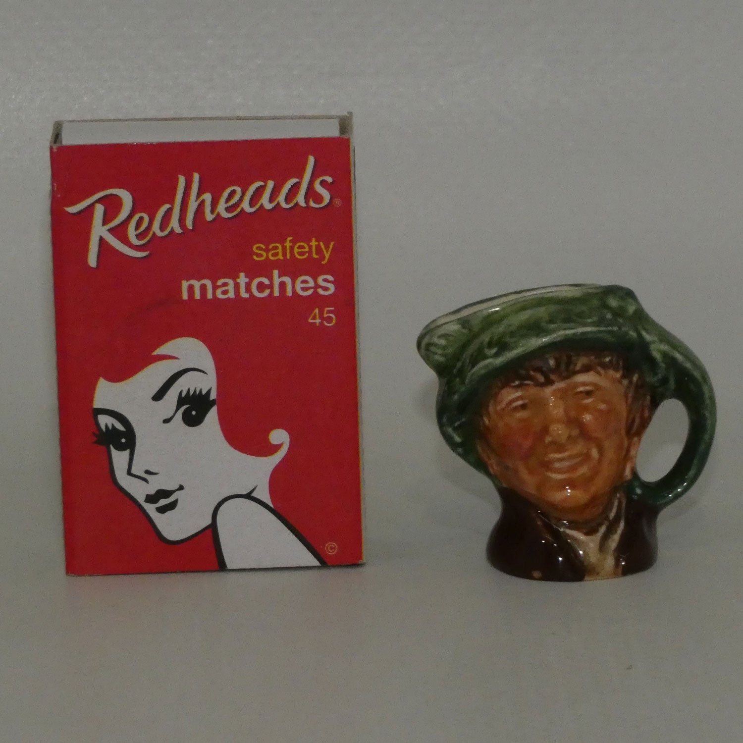 d6256-royal-doulton-character-jug-arriet