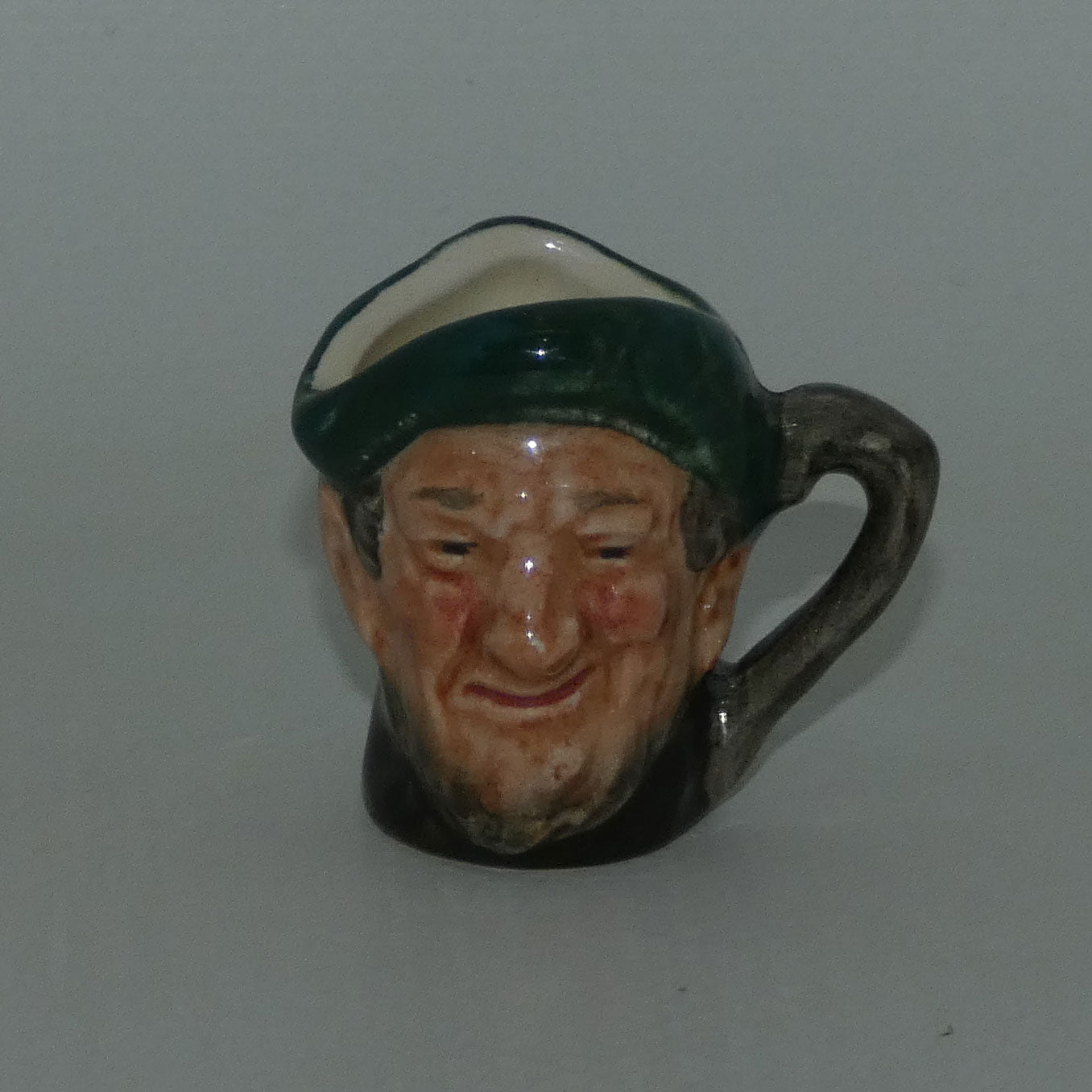 d6257-royal-doulton-character-jug-auld-mac