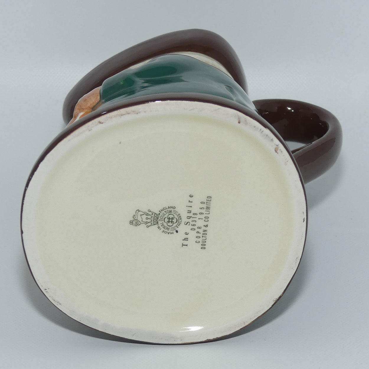 D6319 Royal Doulton large toby jug The Squire | Designer: Harry Fenton | Issued: 1950 - 1969