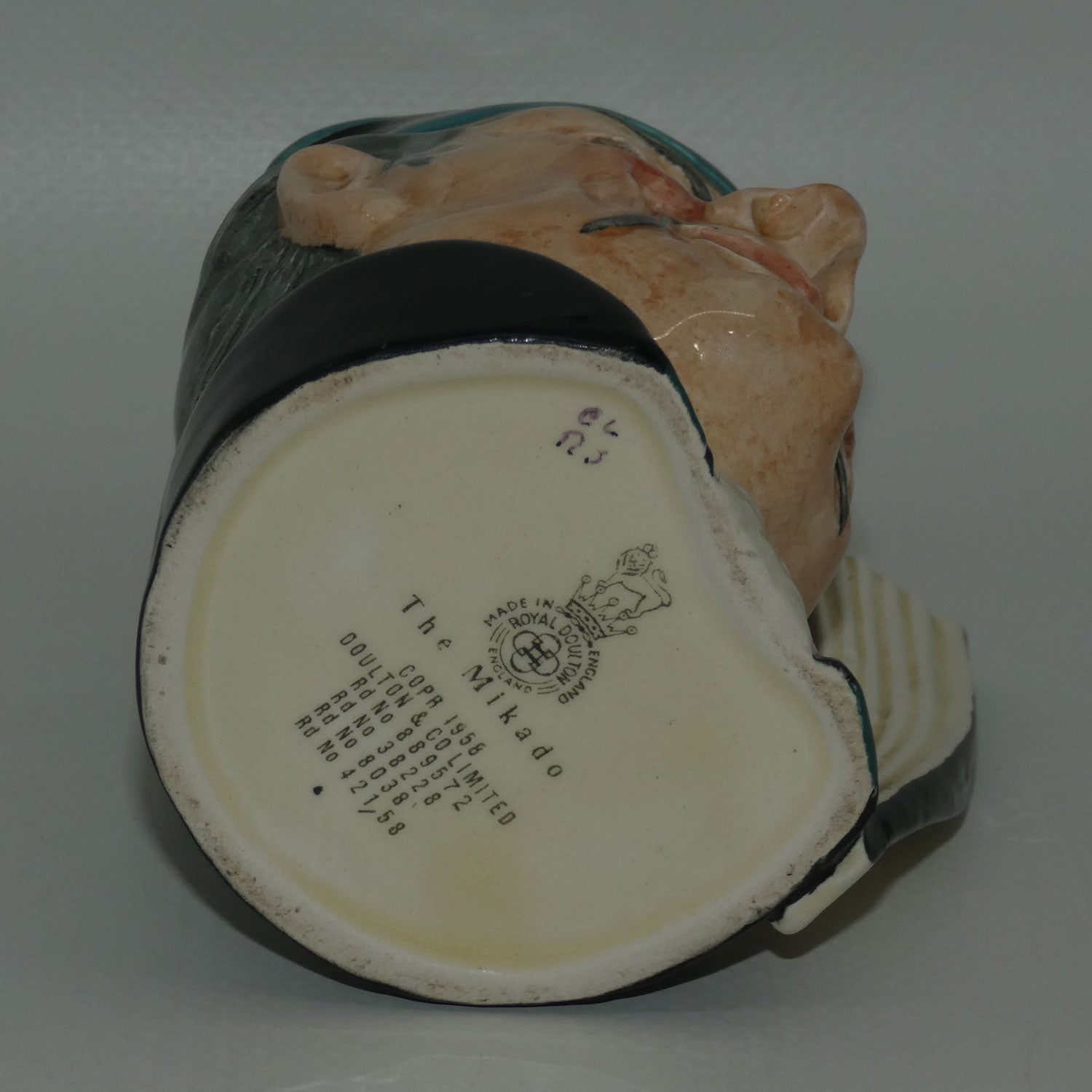 d6507-royal-doulton-character-jug-the-mikado