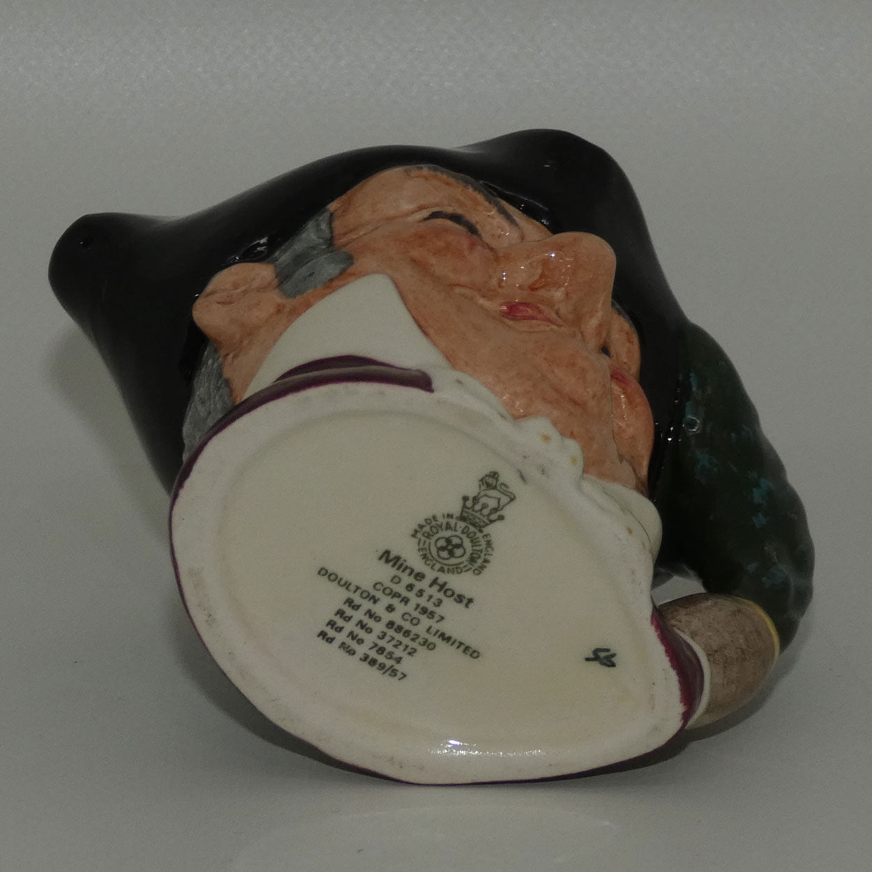 d6513-royal-doulton-miniature-character-jug-mine-host