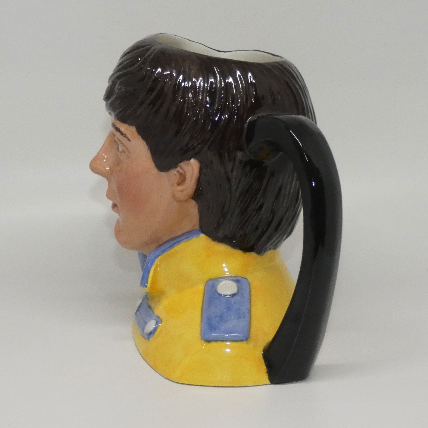 d6724-royal-doulton-character-jug-paul-mccartney