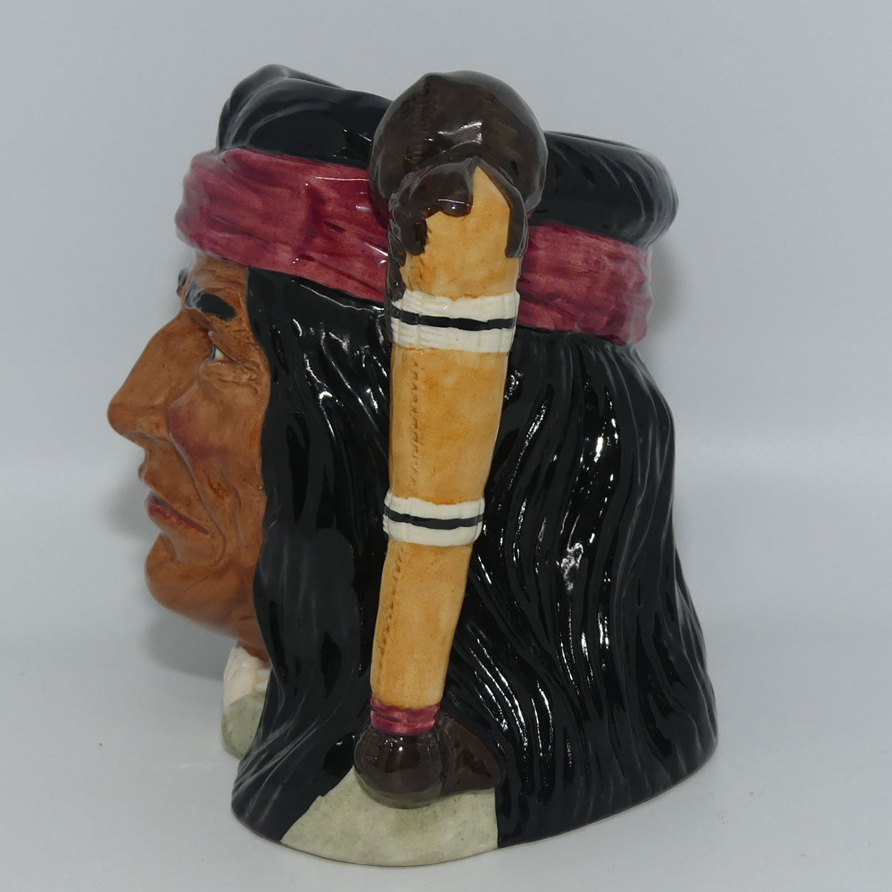 D6733 Royal Doulton mid size character jug Geronimo