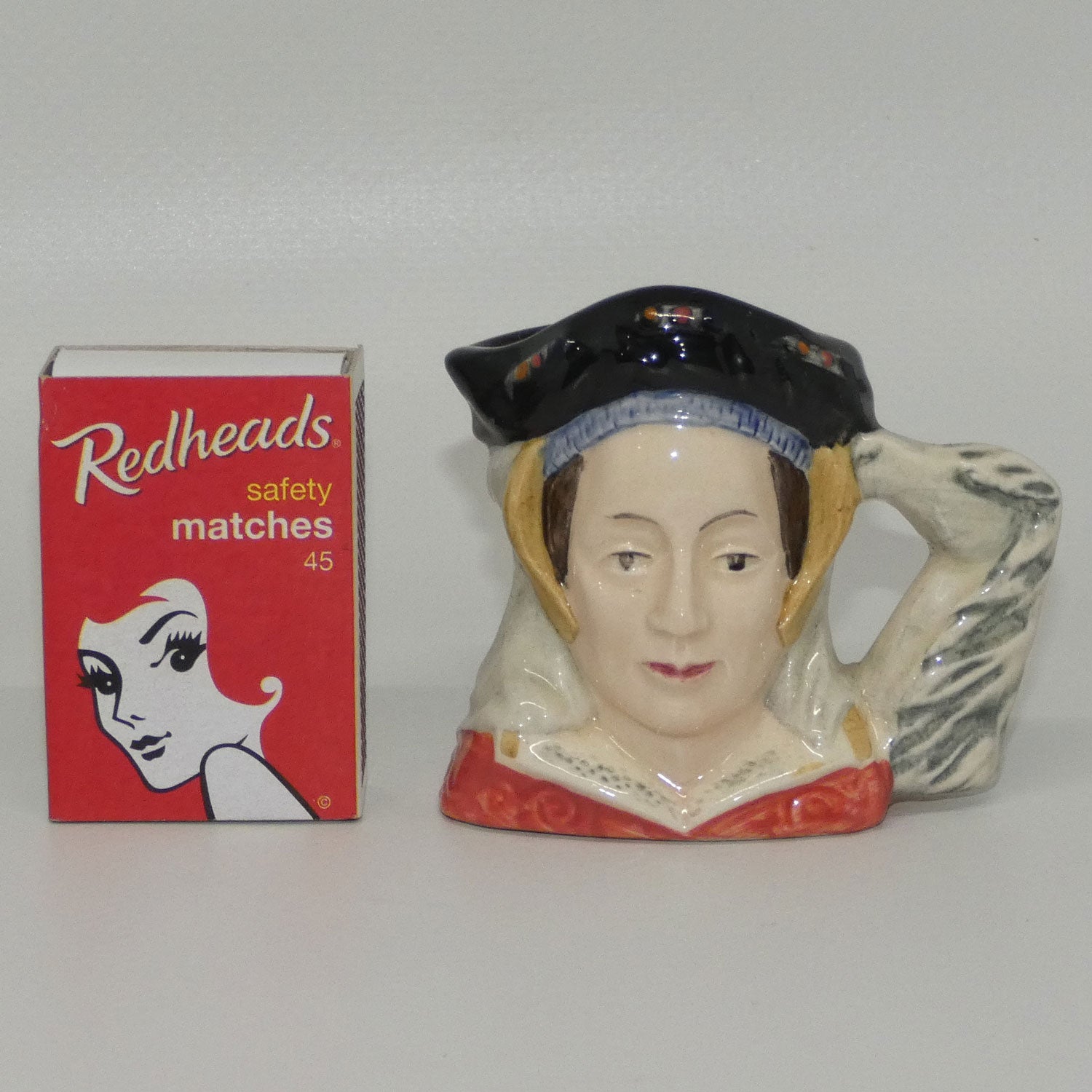 d6754-royal-doulton-character-jug-anne-of-cleves