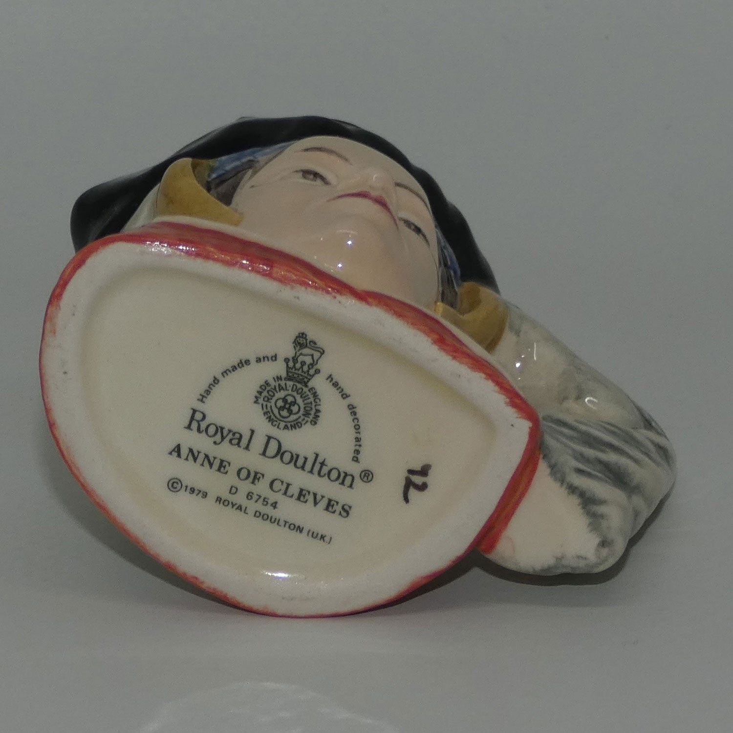 d6754-royal-doulton-character-jug-anne-of-cleves