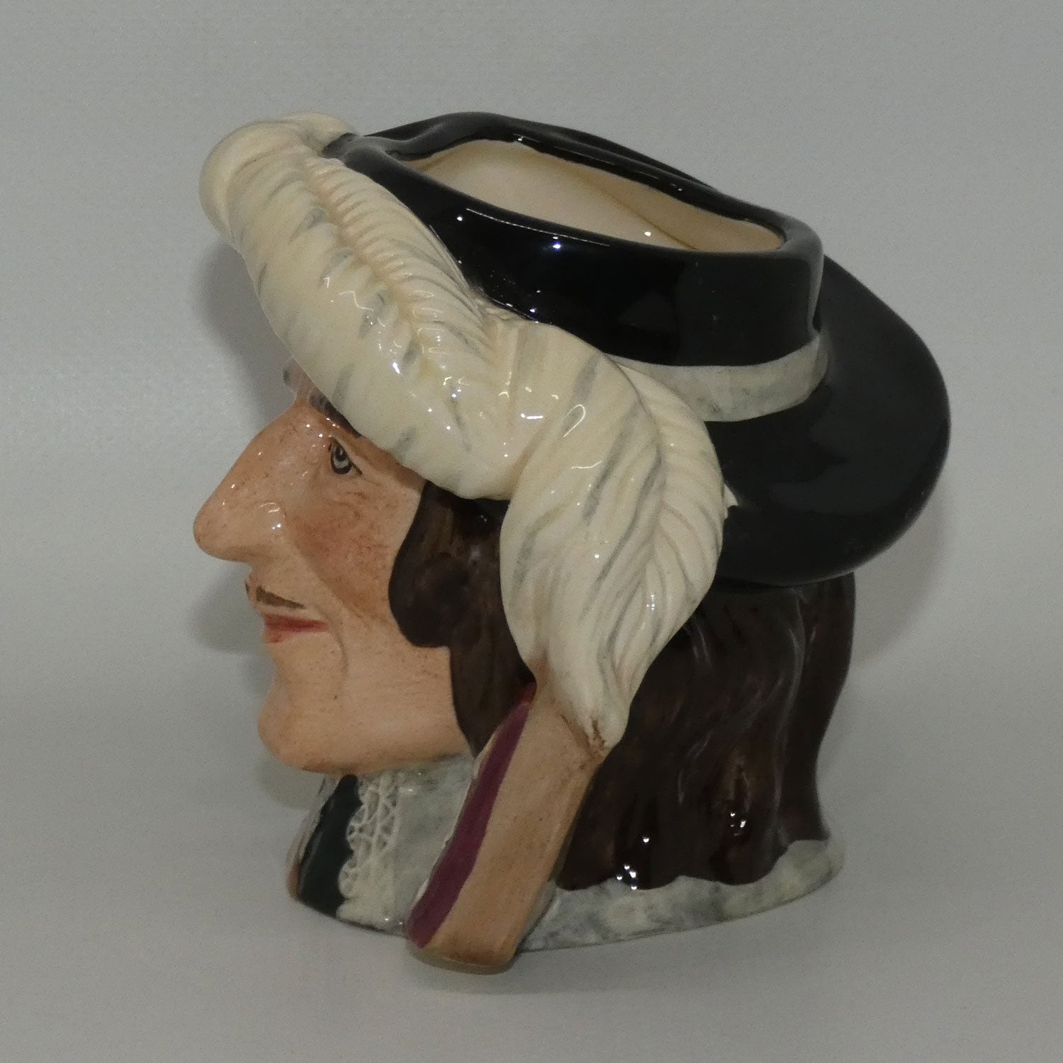 d6764-royal-doulton-character-jug-dartagnan