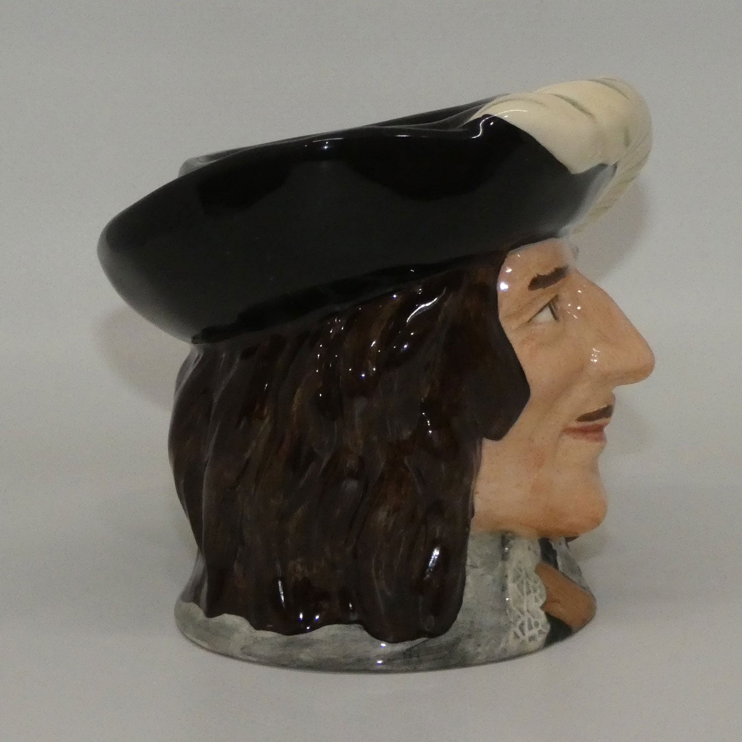 d6764-royal-doulton-character-jug-dartagnan