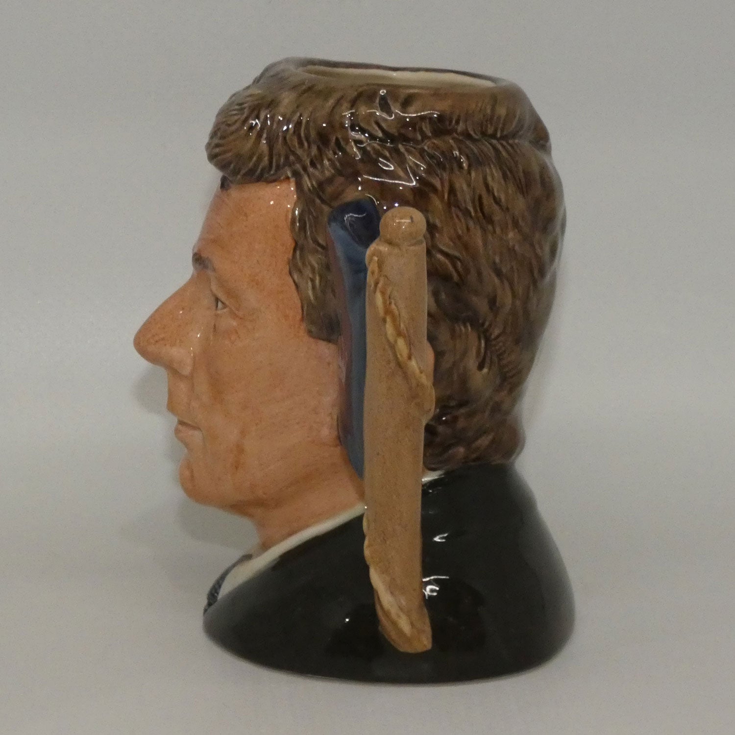 d6808-royal-doulton-character-jug-michael-doulton