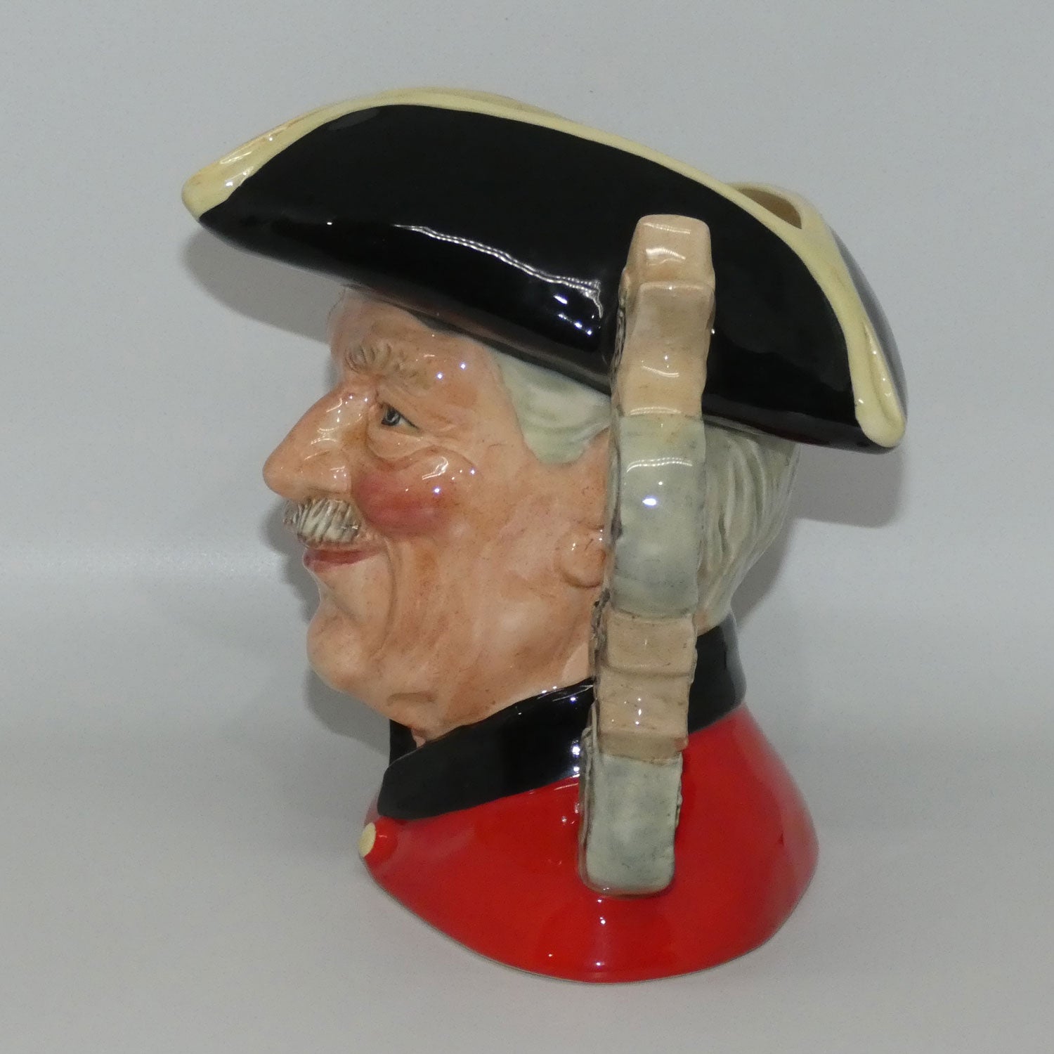 d6817-royal-doulton-large-character-jug-chelsea-pensioner