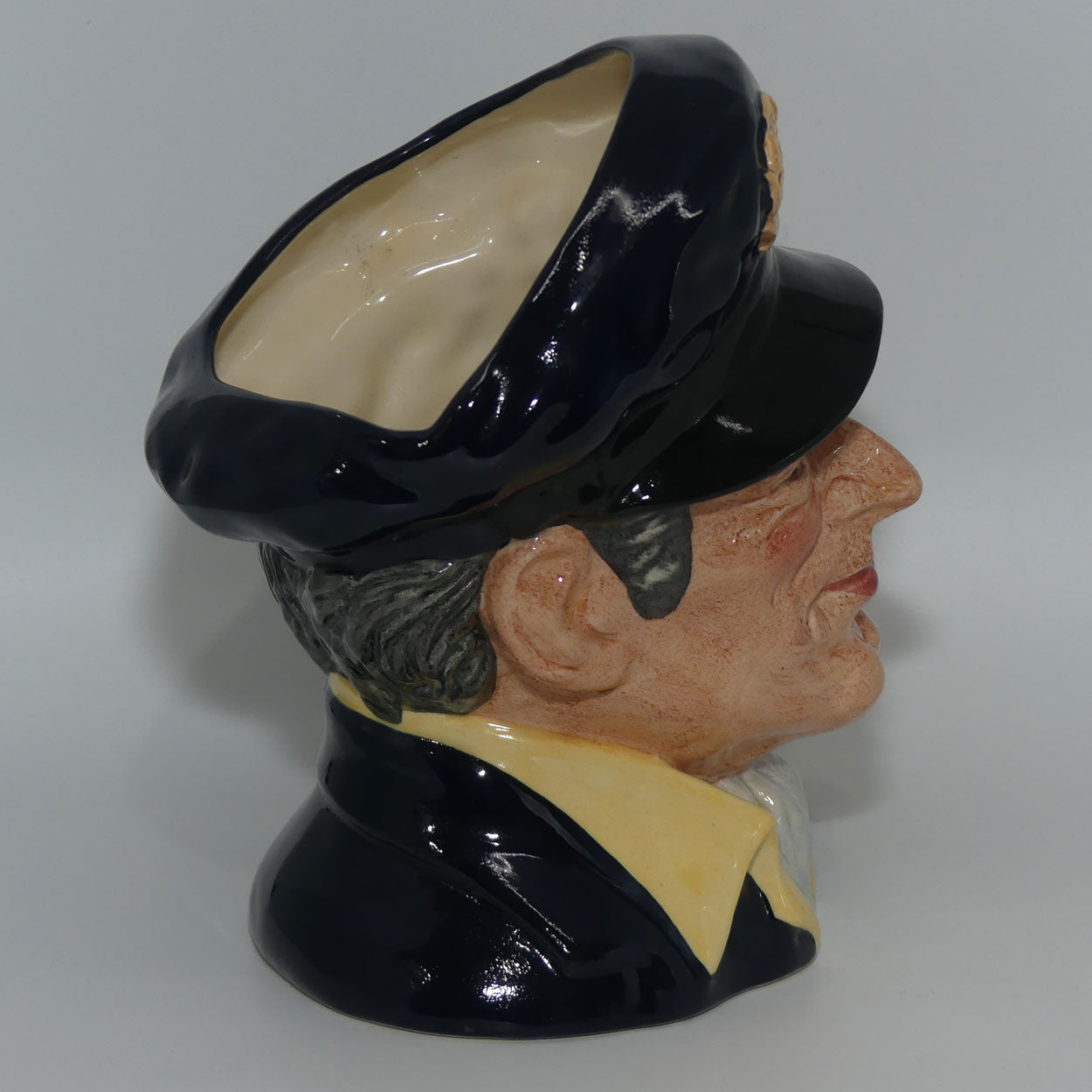 d6820-royal-doulton-character-jug-yachtsman