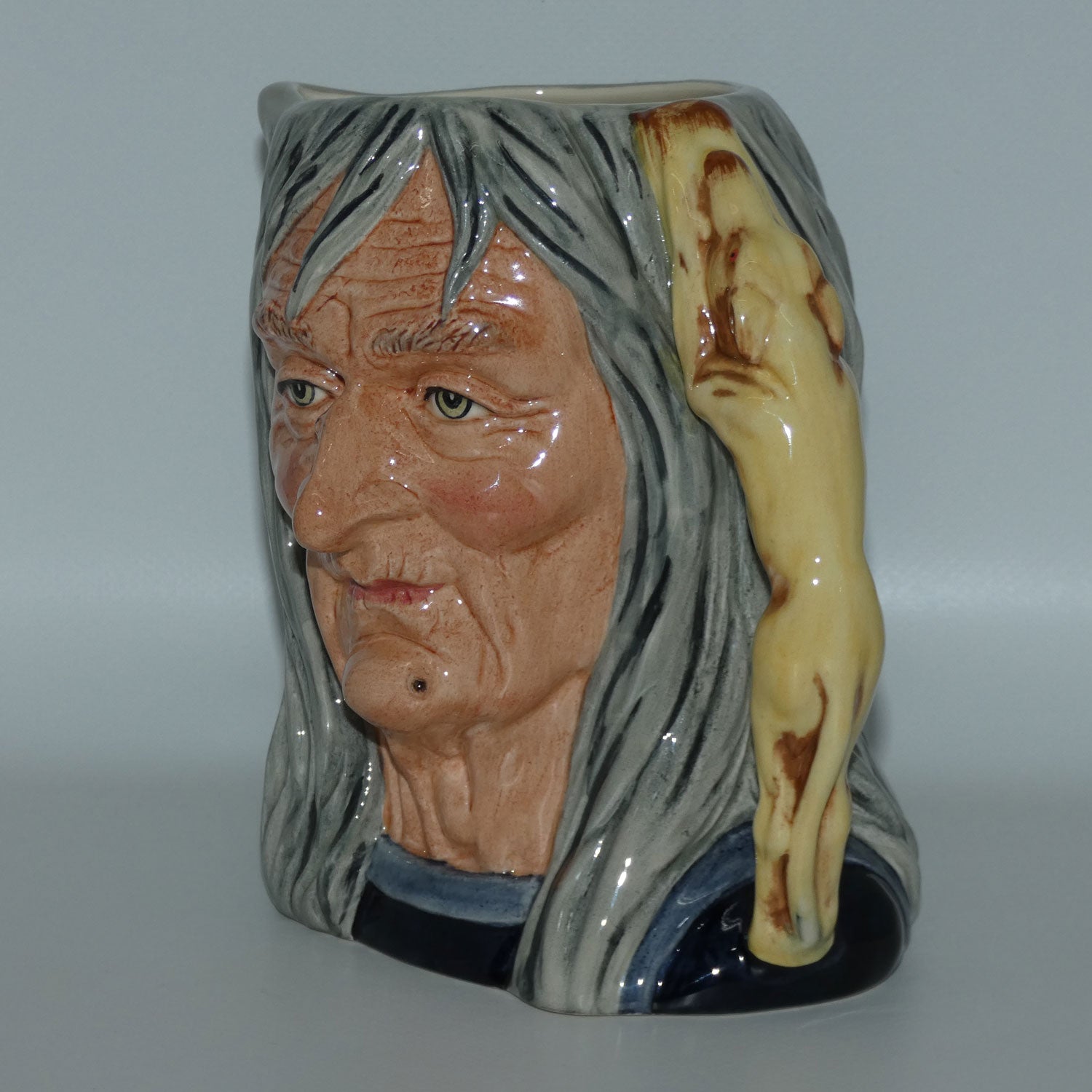 d6826-royal-doulton-character-jug-the-pendle-witch