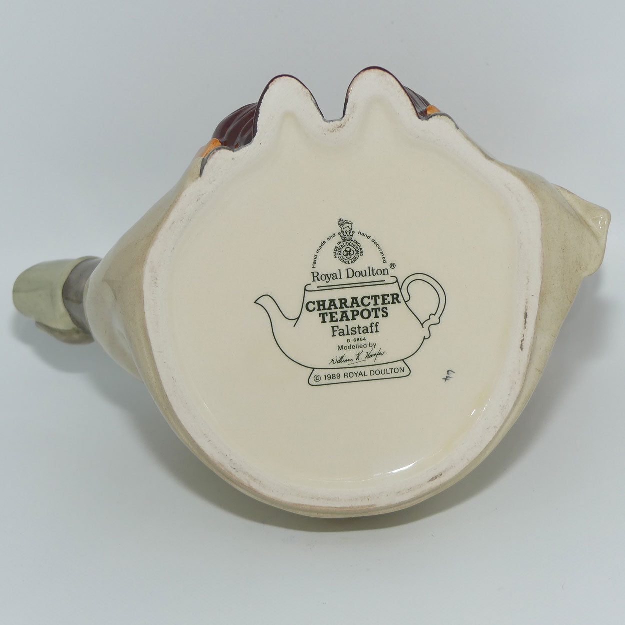 d6854-royal-doulton-character-tea-pot-falstaff