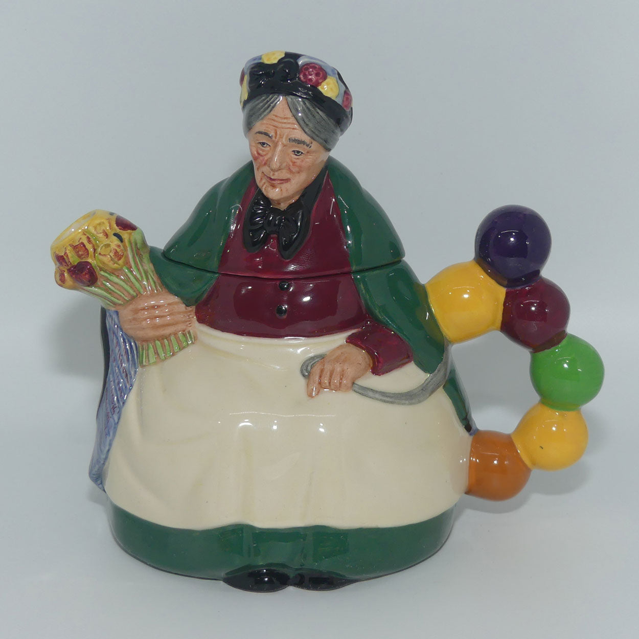 d6855-royal-doulton-character-teapot-old-balloon-seller