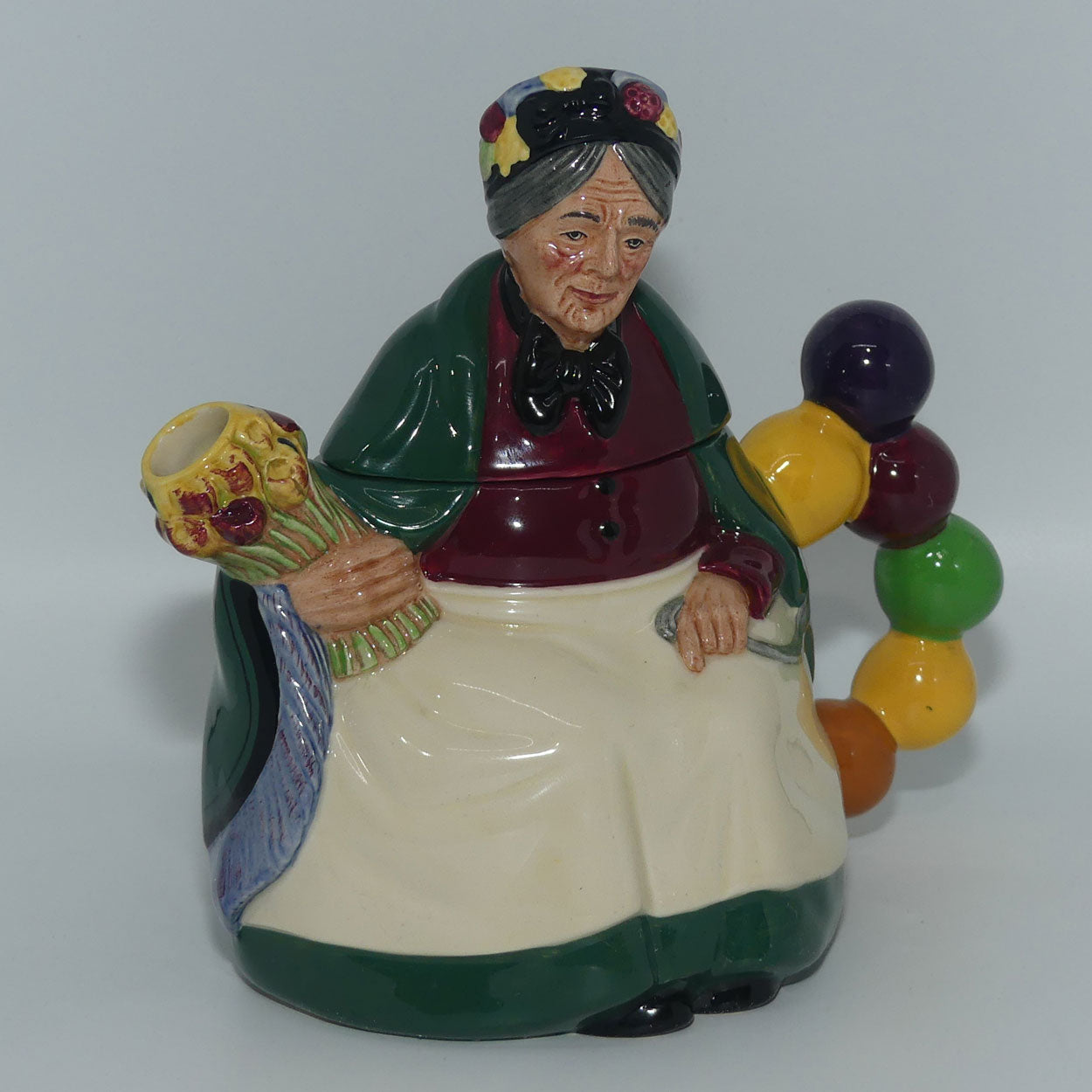 d6855-royal-doulton-character-teapot-old-balloon-seller