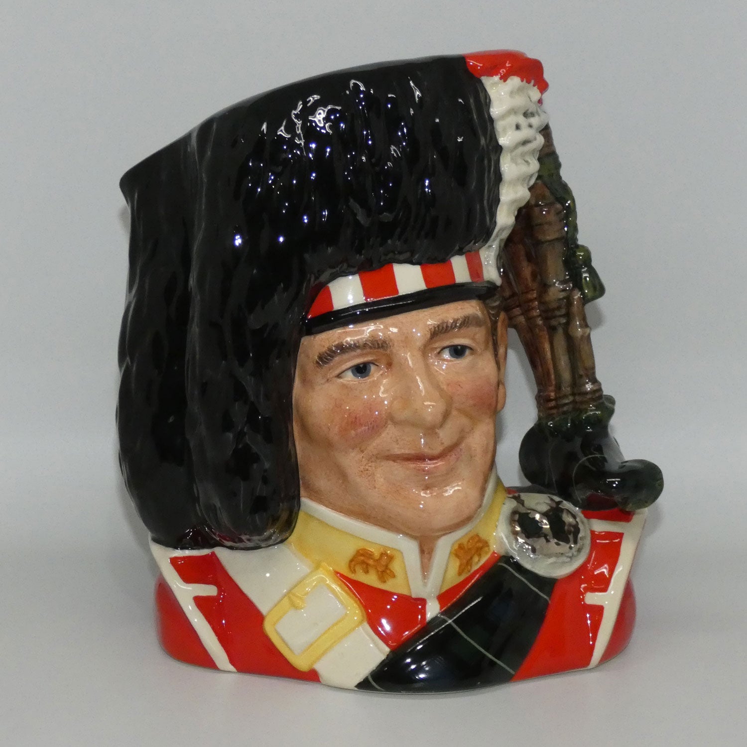 D6918 Royal Doulton large character jug The Piper | LE 1183/2500