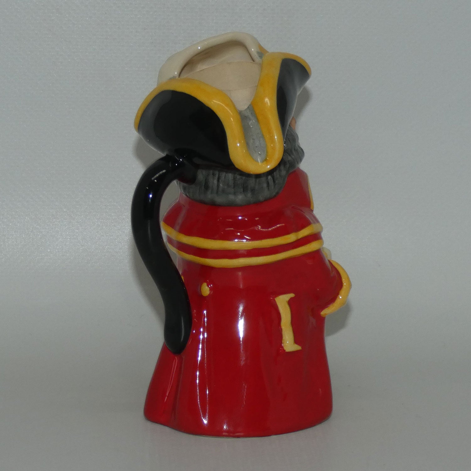 d6920-royal-doulton-toby-jug-town-crier