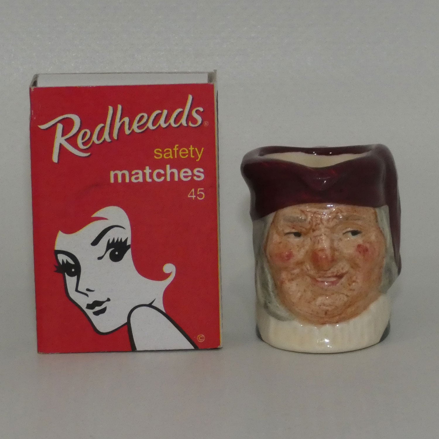 d6956-royal-doulton-character-jug-simon-the-cellarer