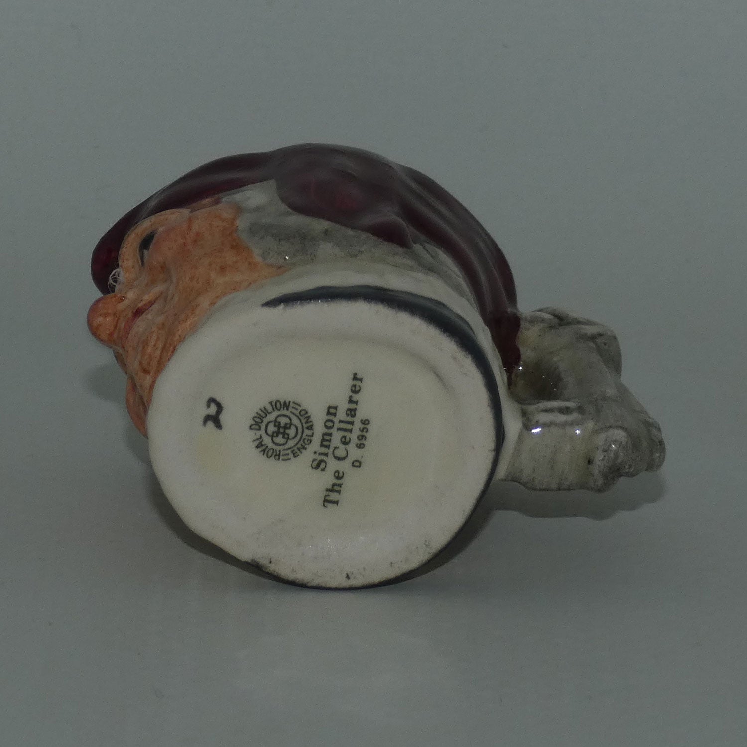 d6956-royal-doulton-character-jug-simon-the-cellarer