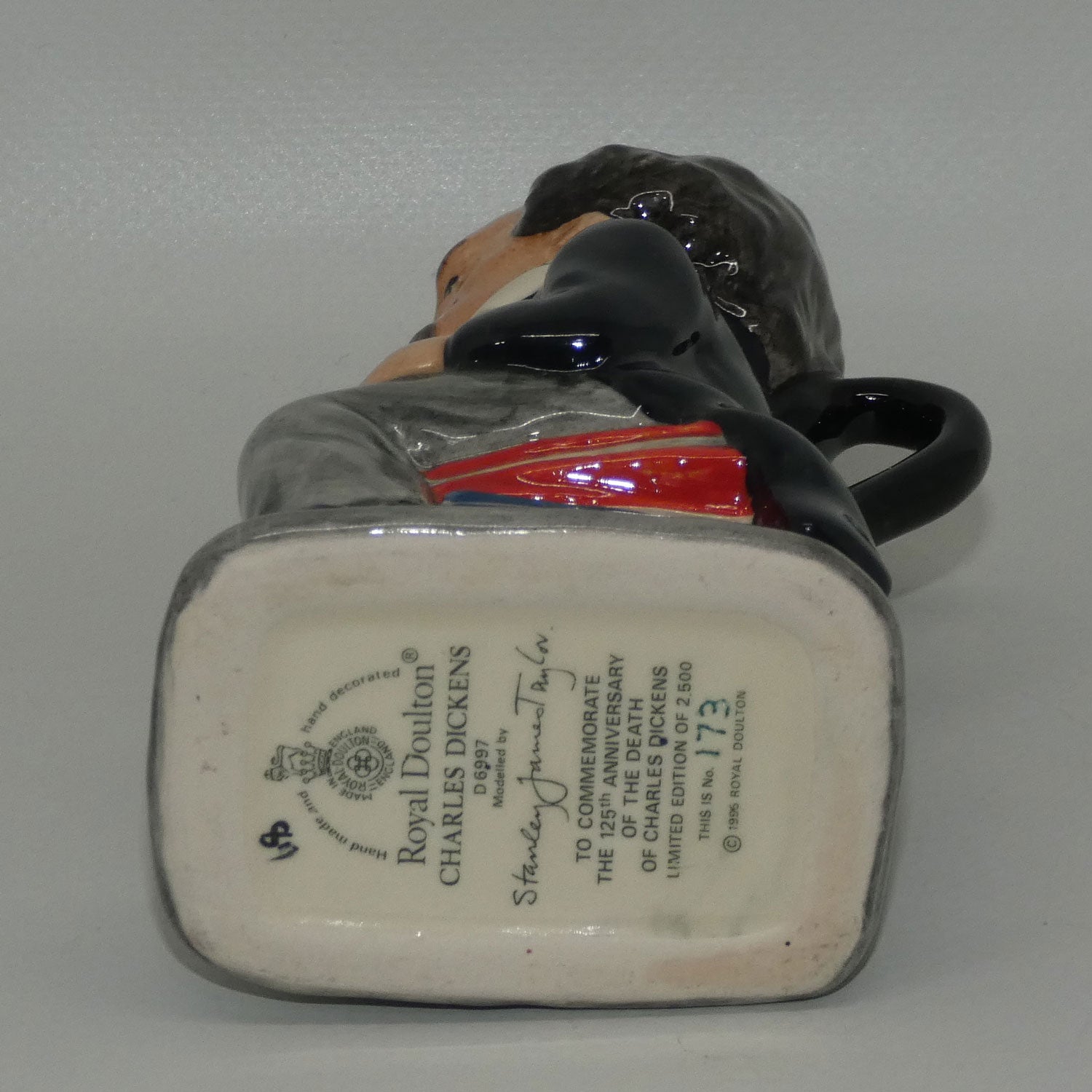 d6997-royal-doulton-toby-jug-charles-dickens-ltd-ed