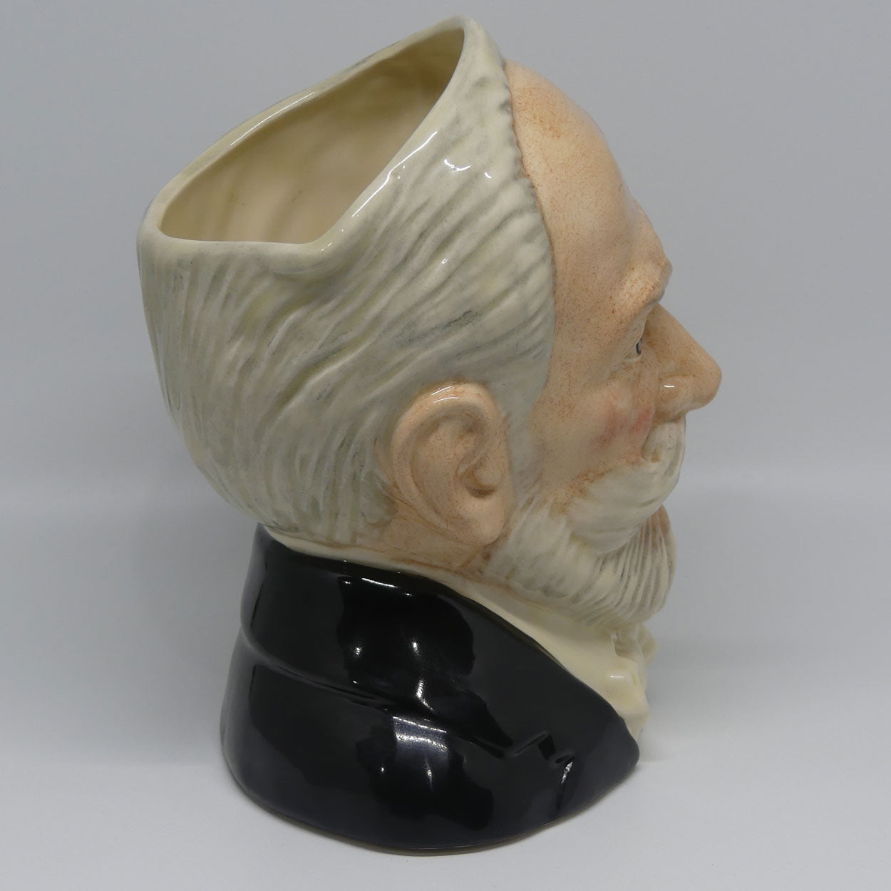 d7022-royal-doulton-large-character-jug-tchaikovsky