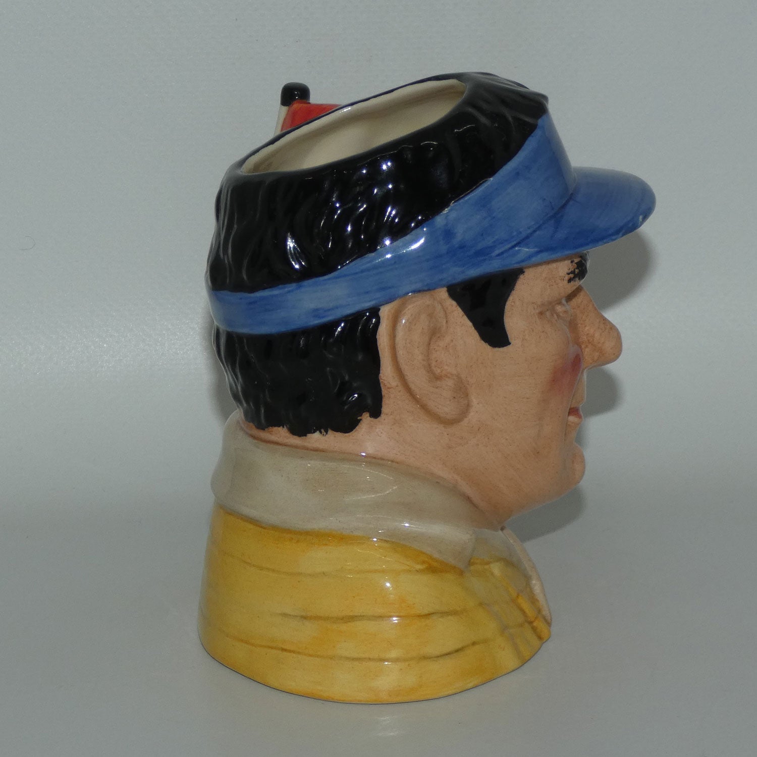 d7064-royal-doulton-character-jug-the-golfer-golf-bag-flag