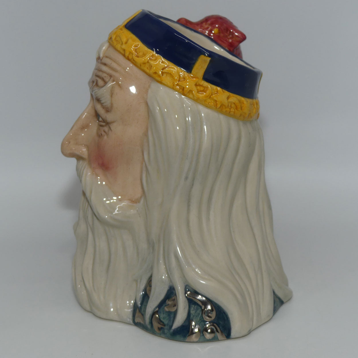 D7117 Royal Doulton large character jug Merlin | LE326/1500