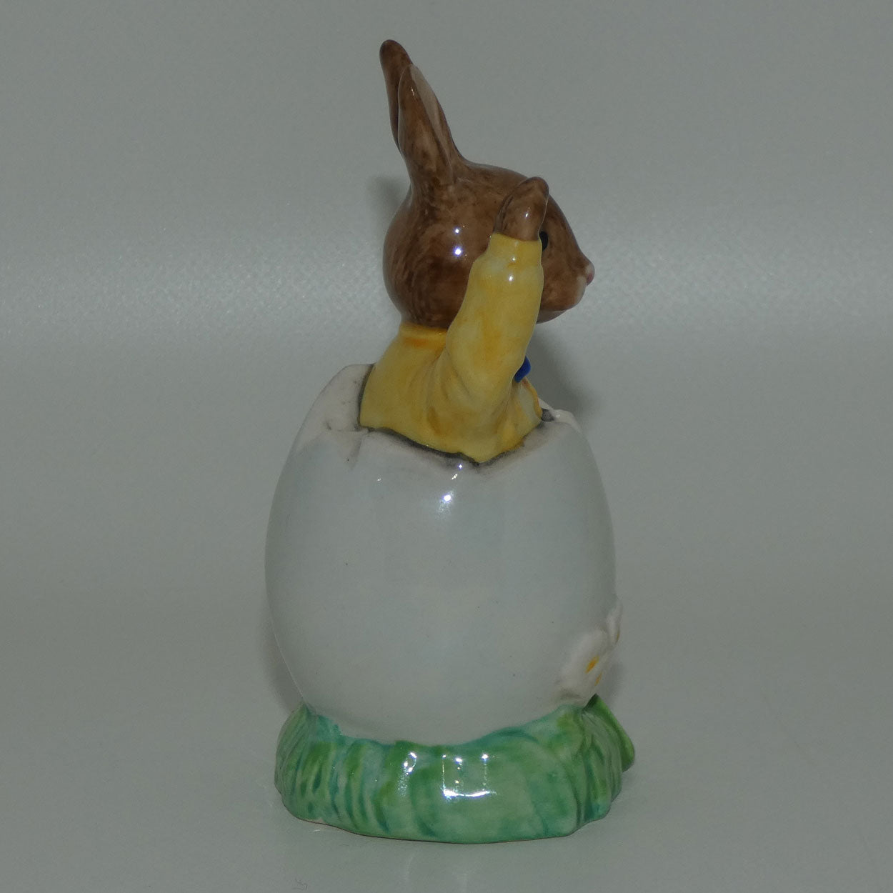 DB149 Royal Doulton Bunnykins Easter Greetings | no box