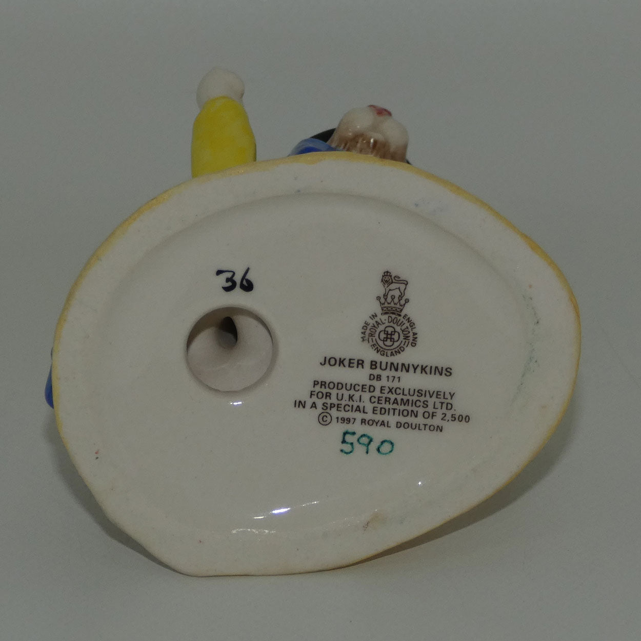 db171-royal-doulton-bunnykins-joker